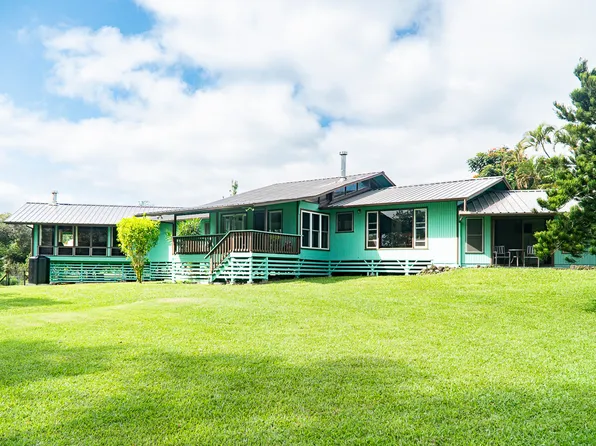 1931 Ainaola Dr, Hilo, HI 96720