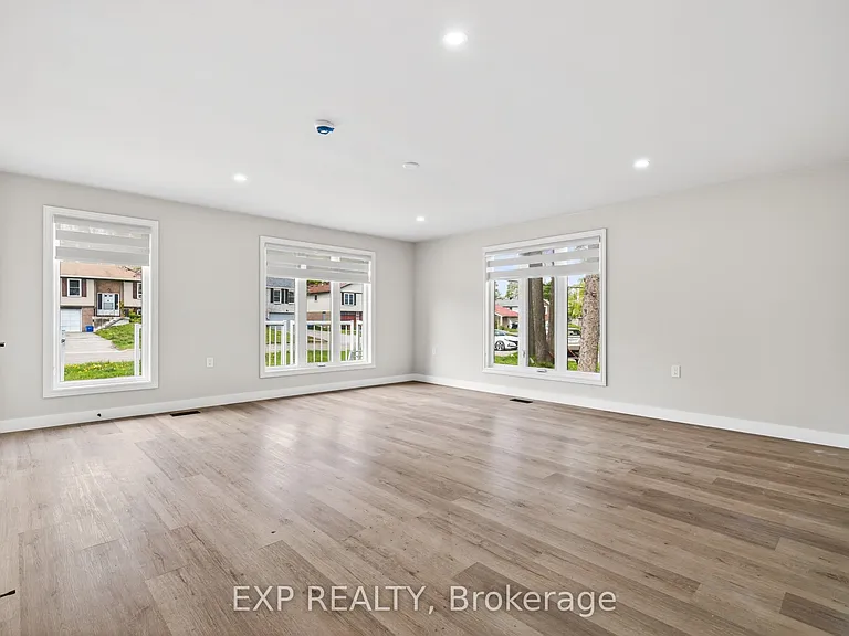 263 Anne St N #1 — Photo 4