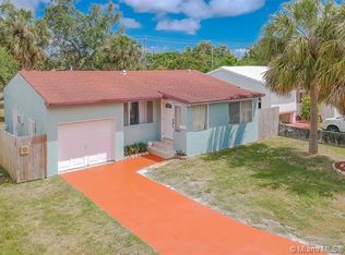 2235 Liberty St, Hollywood, FL 33020