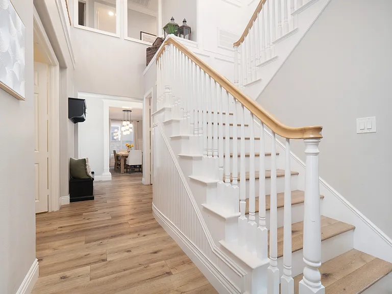 Hacienda Dr — Photo 10