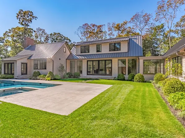 403 Old Stone Hwy, East Hampton, NY 11937
