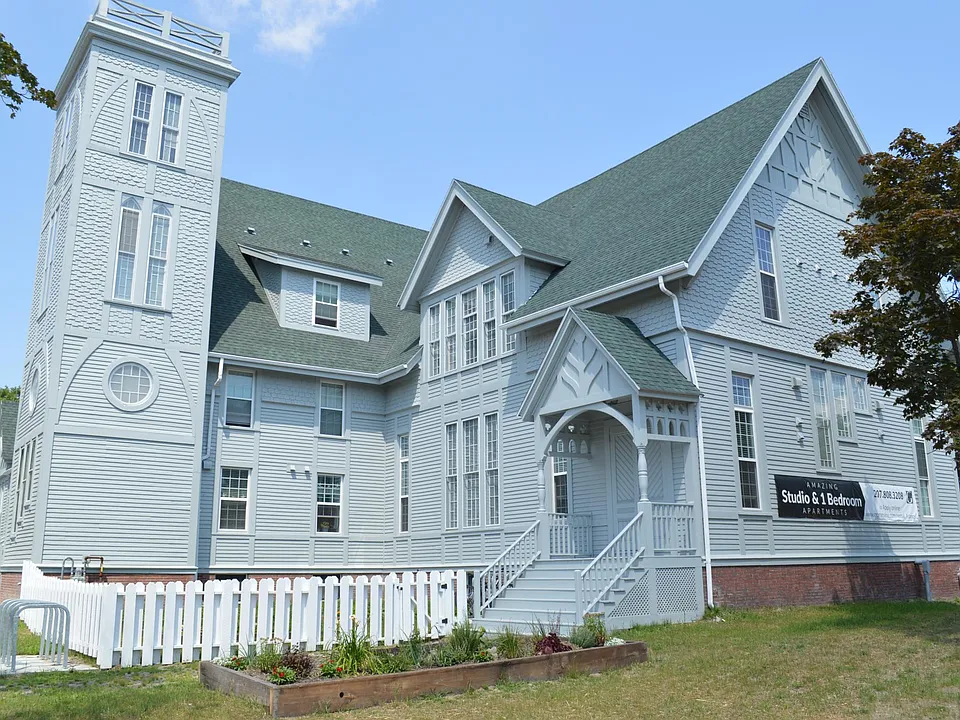 Building Photo