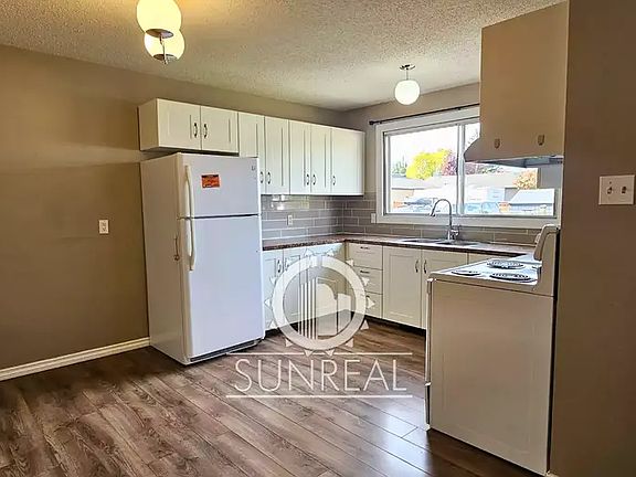 4th image of 4308 65th St #1A