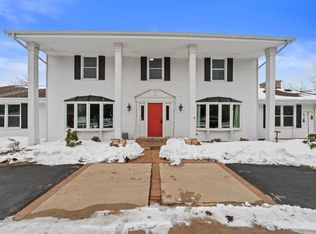 2626 West Ranch ROAD, Mequon, WI 53092