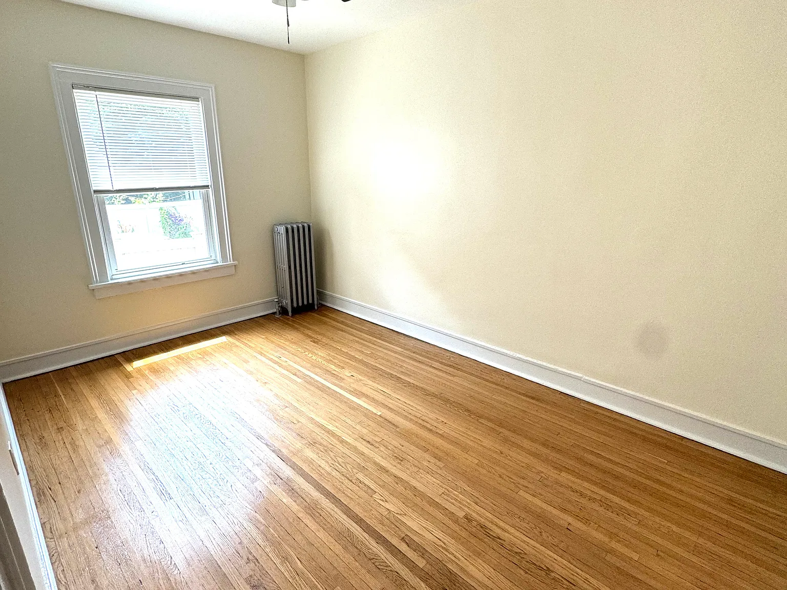 2 bed, $1,525 — Photo 4