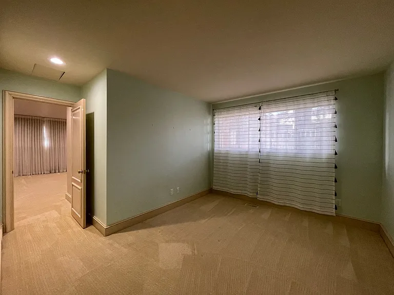 1124 Birch Ln — Photo 24