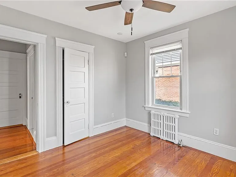 155 Irving Ave — Photo 18