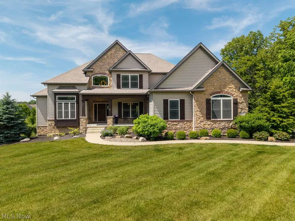 7497 Hunters Glen Ln, Seville, OH 44273