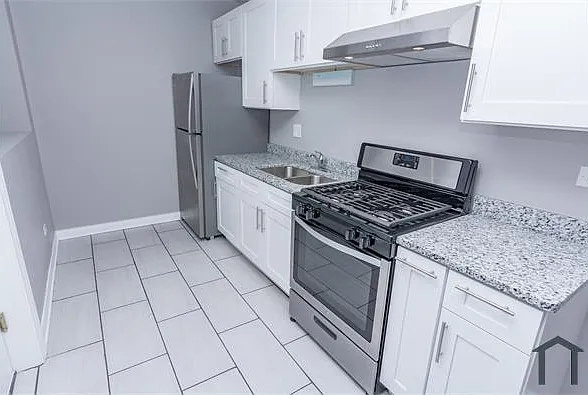 7808 S Ada St #2 — Photo 5