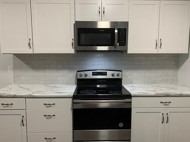 1611 Underwood St — Photo 10