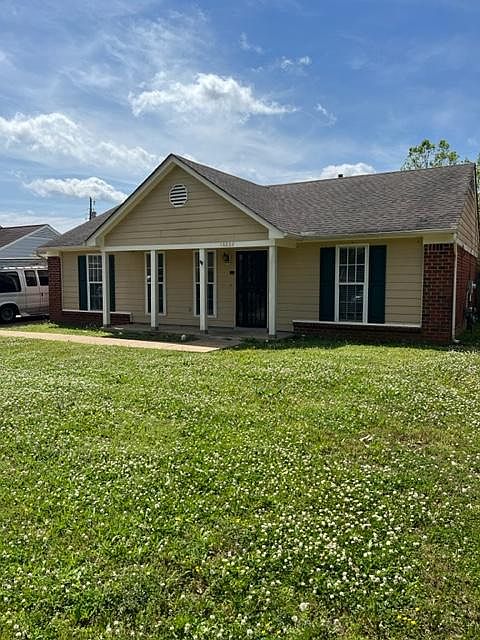 2nd image of 10233 Palmer Dr