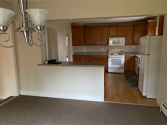 2nd image of 38 East Proctor Road