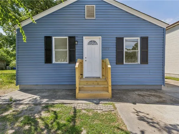 1079 Johnstons Rd, Norfolk, VA 23513