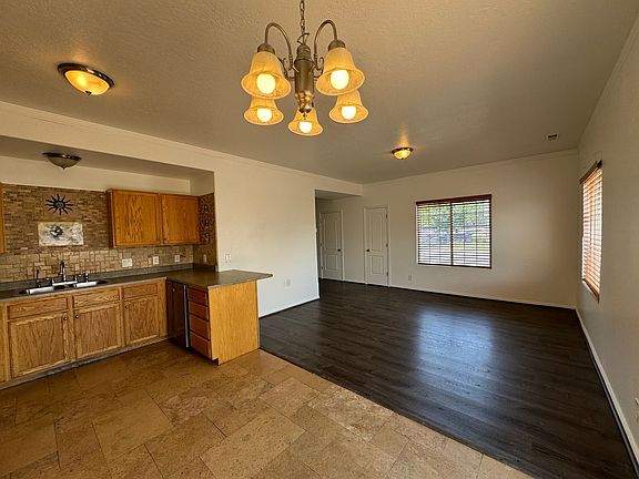 4th image of 2407 Red Acorn Court Gate Cv #8293
