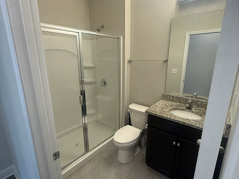 3931 Lake Breeze Dr — Photo 10