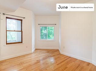 29 Alston St #A, Somerville, MA 02143