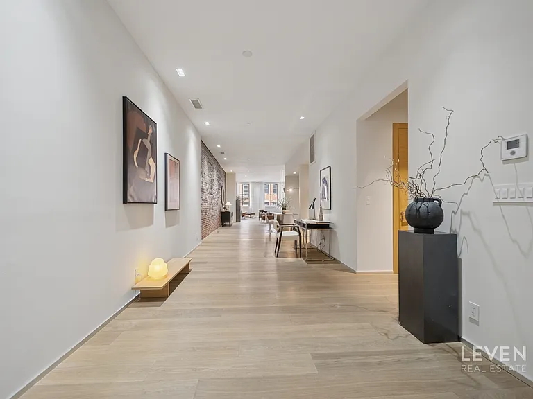 55 Warren St #4 — Photo 19