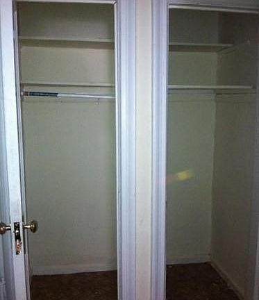 4th image of 521 Isham St APT L