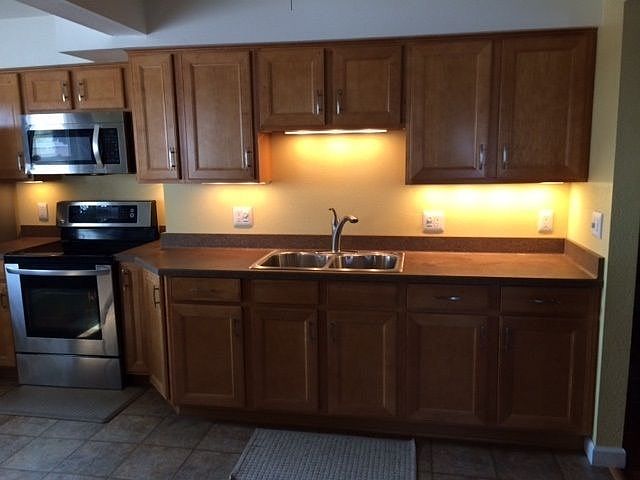 2nd image of 9205 W Adler St