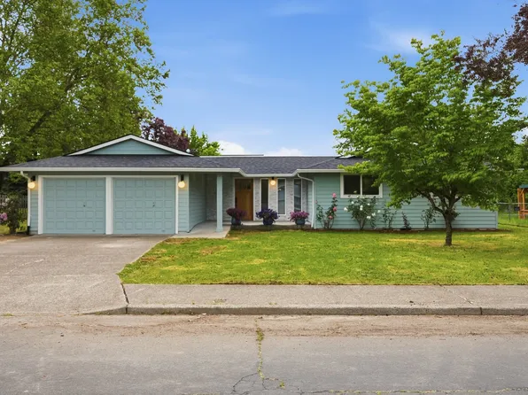 22100 SW Augusta Ln, Hillsboro, OR 97123
