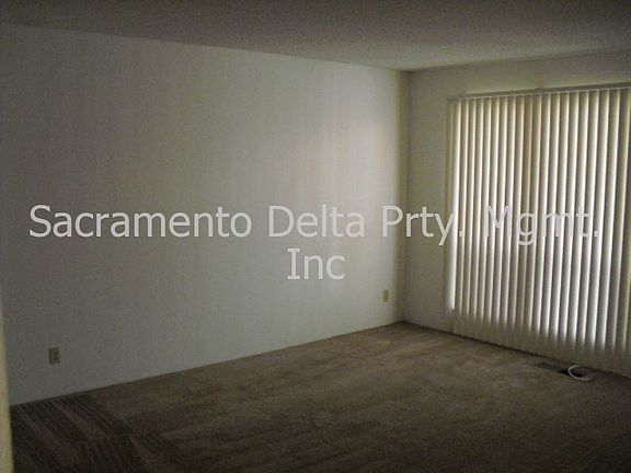 4th image of 5640 Celine Dr