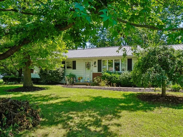 544 Edgewood Dr, Circleville, OH 43113