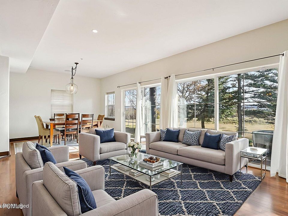 1st image of 5135 Cove Canyon Dr APT 104