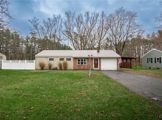 6378 Pillmore Dr, Rome, NY 13440