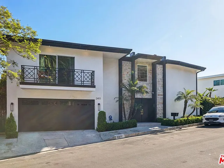 2411 Mount Olympus Dr — Photo 67