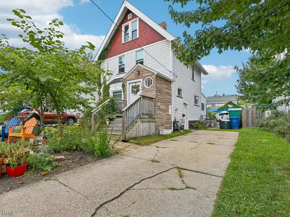 1596 Cordova Ave, Lakewood, OH 44107