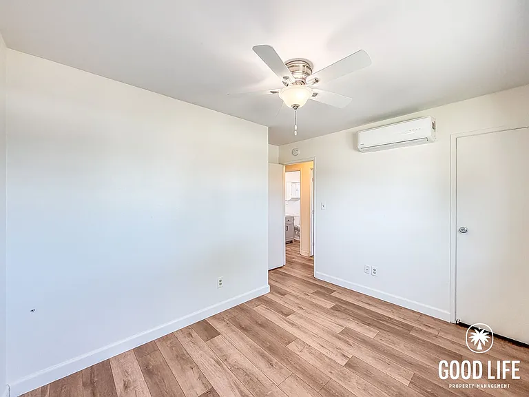 4459 Limerick Way — Photo 17