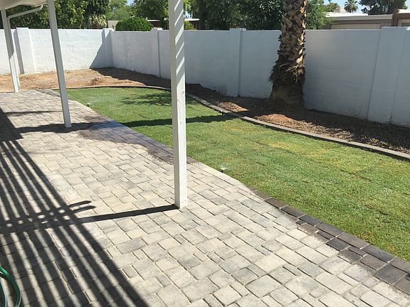 5th image of 336 Bahia Ln S