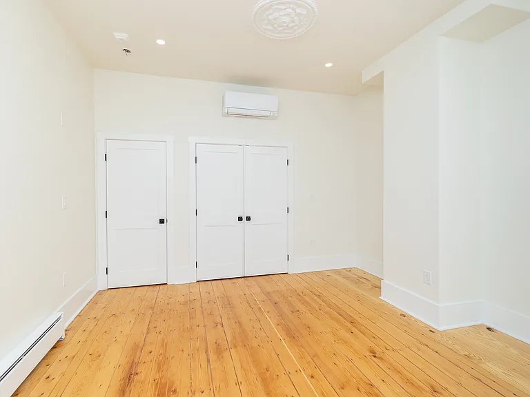 219 Trenton St #2 — Photo 10