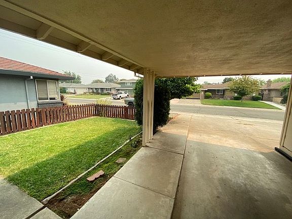 4th image of 4042 Fotos Ct