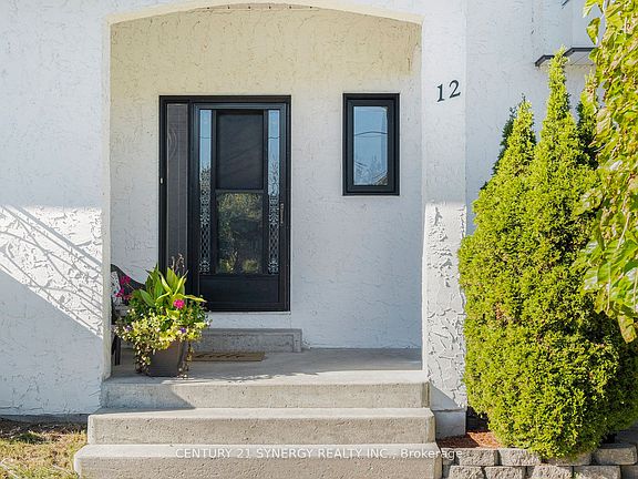 4th image of 12 Davis Ln