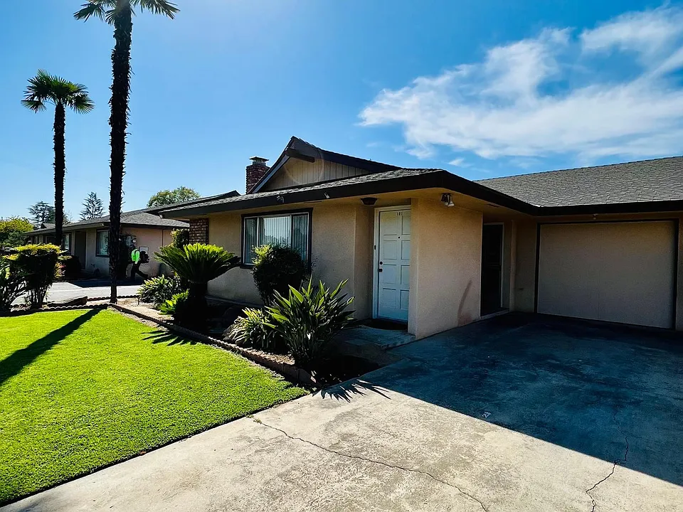 755 W Sierra Ave #101