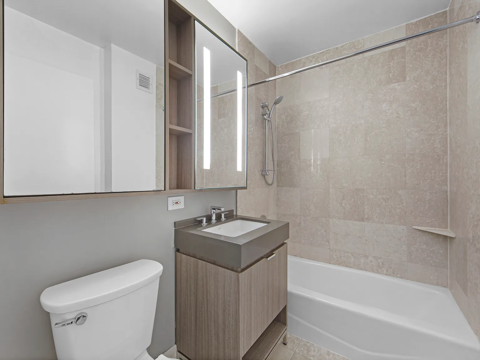 77 West 24th Street — Photo 3