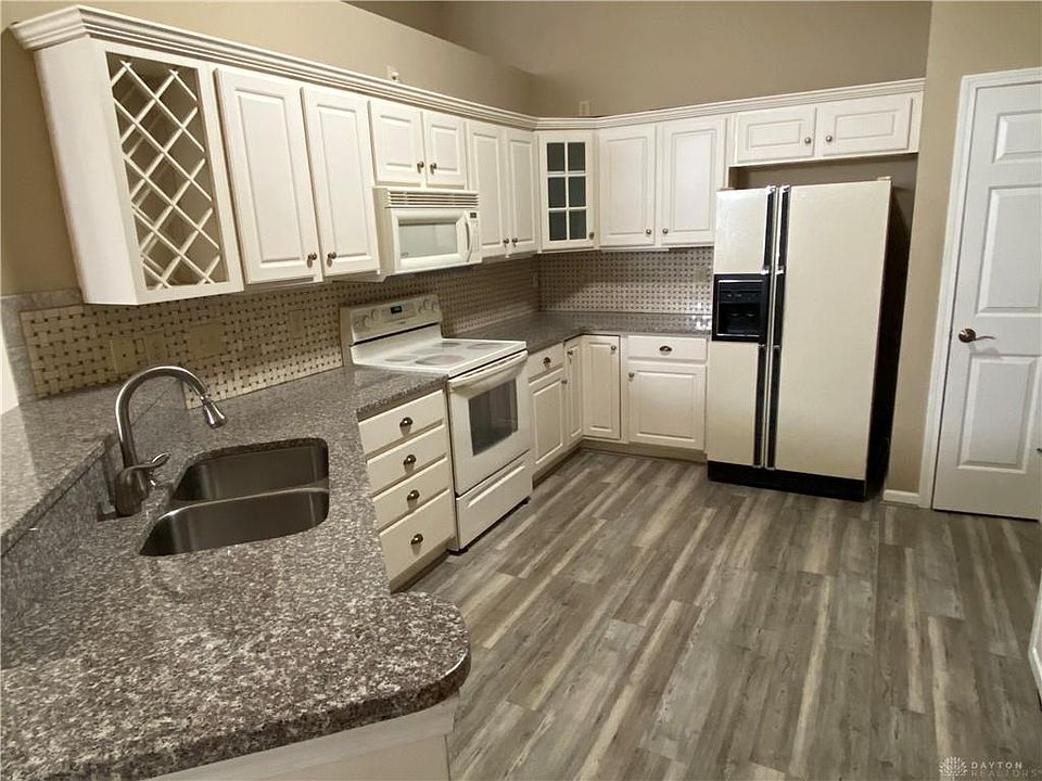 2nd image of 8412 Royal Birkdale Dr