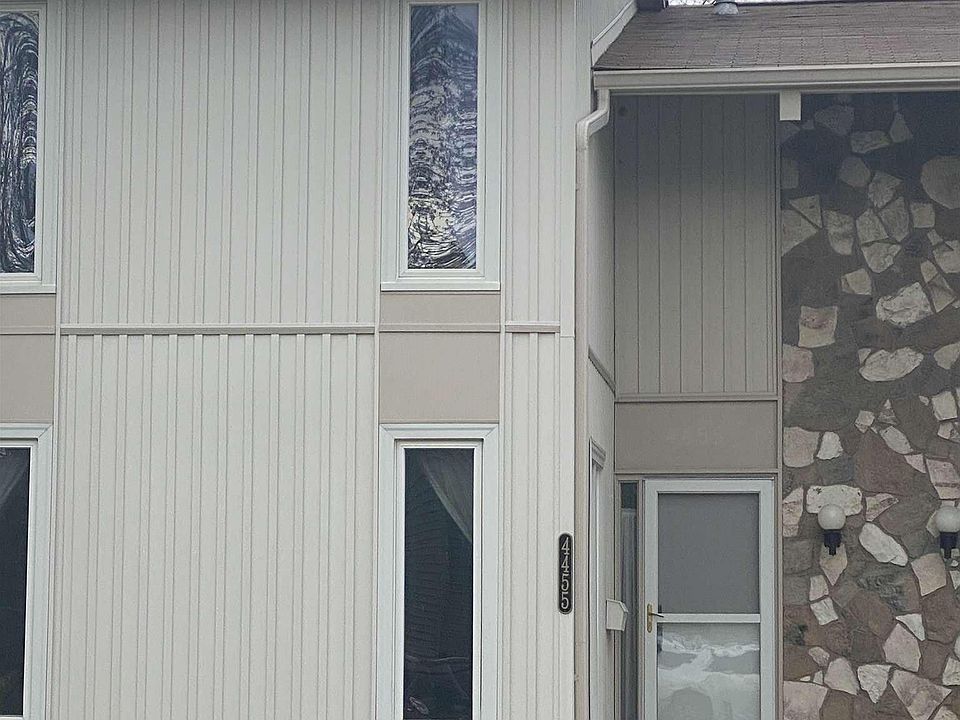 1st image of 4455 Bunker Hill Dr