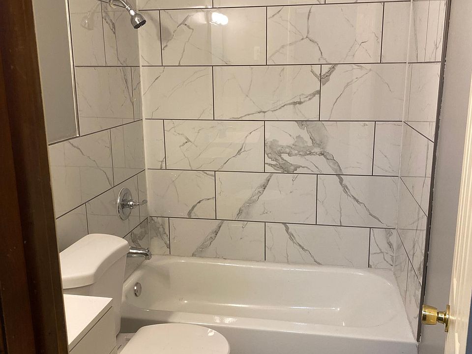 2nd image of 106 Shari Dr APT A