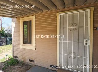 3367 1/2 Holding St, Riverside, CA 92501