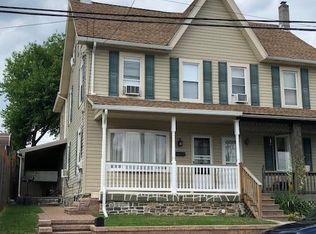 110 Chestnut St, Slatington, PA 18080