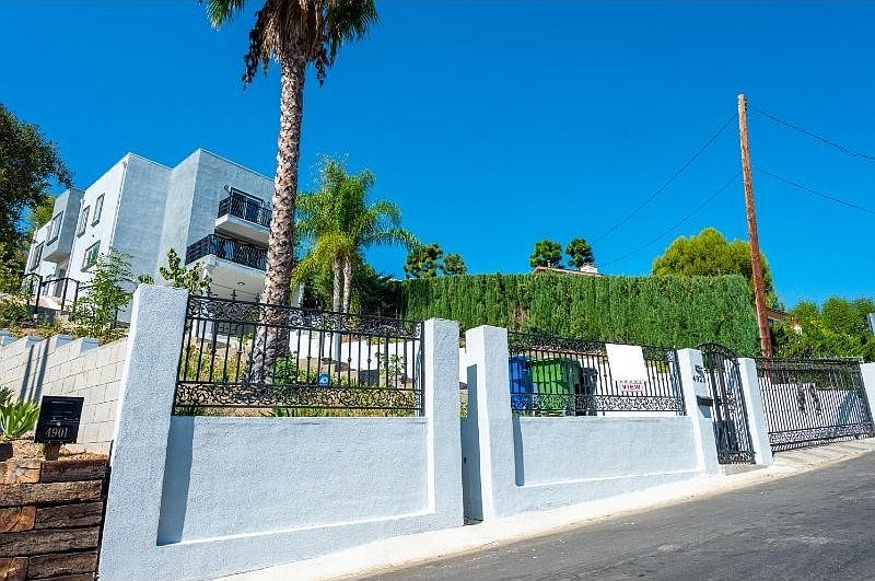 1st image of 4923 Escobedo Dr
