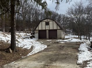 275 Old Scales Rd, Washington, PA 15301