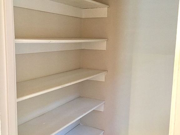 5th image of 5430 S Kimbark Ave APT 1N