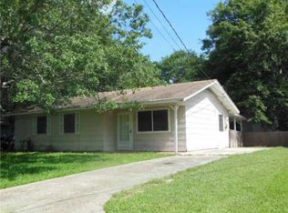 169 Linda Cres, Ocean Springs, MS 39564
