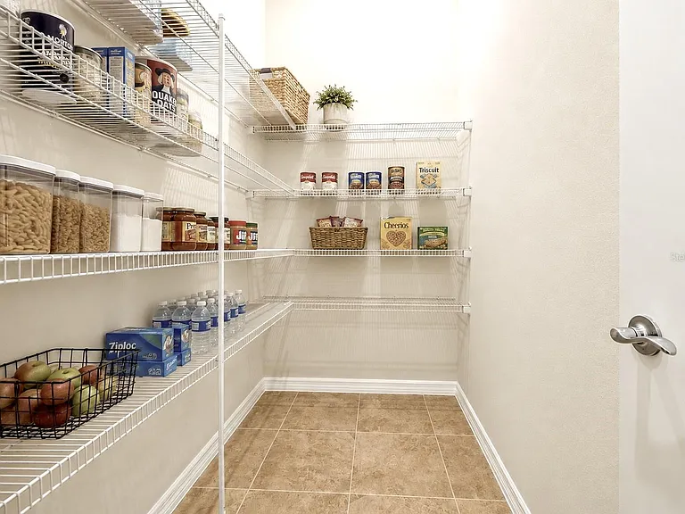 8322 Park Cliff Way — Photo 9