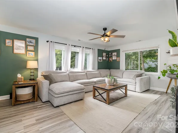 532 Stockton St, Statesville, NC 28677