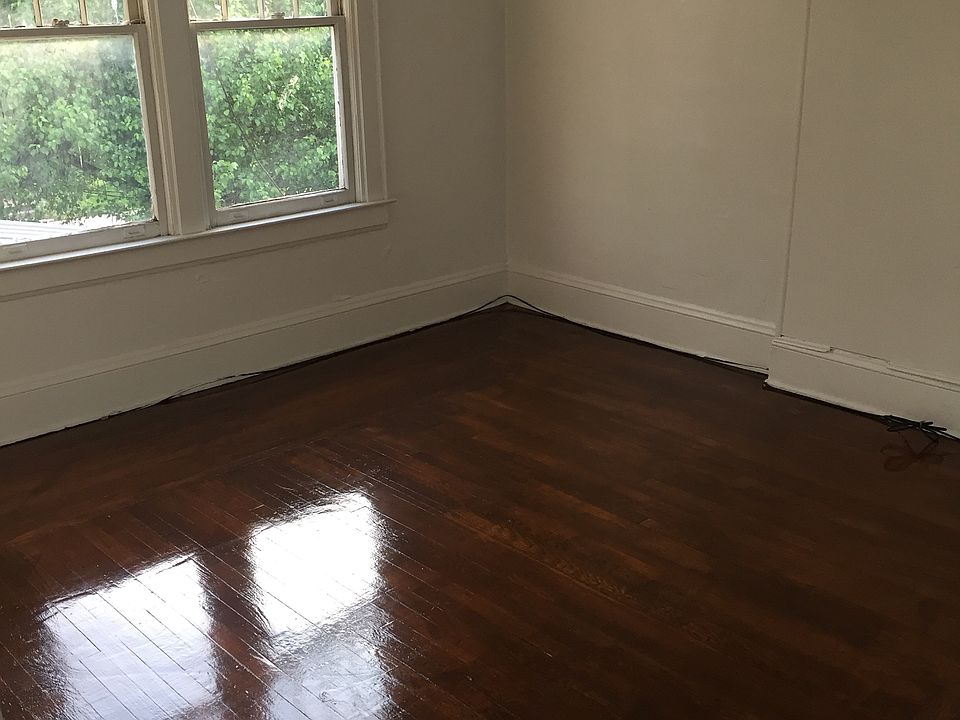 1st image of 1616 McClung St