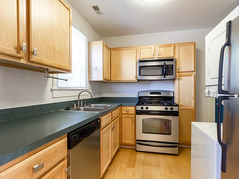 Ash Tree Apartments — Photo 19